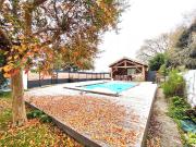 Maison de luxe de 8 pièces en vente à Mont de Marsan, France