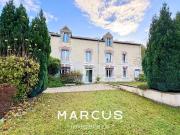 Maison de 9 pièces de luxe en vente à Caen, France