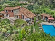 Maison de 9 pièces de luxe en vente à Roquefort les...