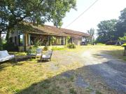 Maison de campagne au calme sur plus de 2,5 hectares...