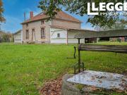 Maison de campagne avec jardin et terrain