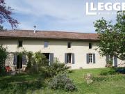 Maison de campagne familiale, avec grand jardin arboré...