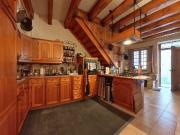 Propriété unique à vendre Deux maisons en une ! 324m²...