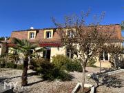 Maison de caractère 370 m² avec piscine et dépendances...