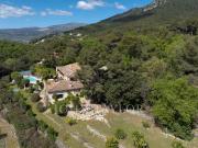 Maison de caractère, au calme, avec vue mer 262m²...