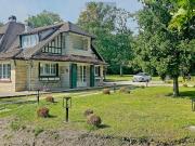 Maison de caractère de 220 m2 avec dépendance sur 5 000 m2 à