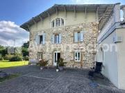 Maison de caractère de 295m² avec piscine et dépendances