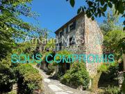 MAISON DE CARACTERE EN PIERRES, JARDIN ET BOSQUET, PLACE...