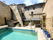 Maison de caractère plein centre de Bollène 3 ch garage...