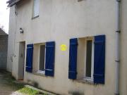 MAISON DE CARACTERE SANS VIS A VIS