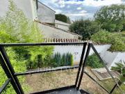 Maison de centre ville rénovée avec jardinet, 2 ch 80m²... Maison de centre ville rénovée avec jardinet, 2 ch 80m²...