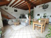 Maison de charme avec vie de plain pied, piscine, garage