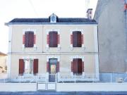 Maison de Charme dans Village en Bordure de Rivière, 5...