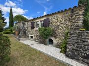 Maison de charme en pierre avec piscine – À proximité de Mon