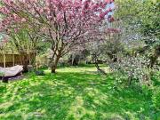 Maison de charme familiale 4 chambres jardin sans vis à