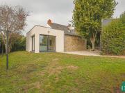 Maison de charme rénovée avec jardin 4 chambres Bourg...