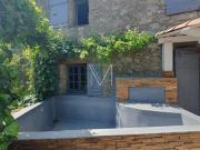 MAISON DE HAMEAU DE 130M2 AVEC JOLIE TERRASSE AVEC SA PISCIN