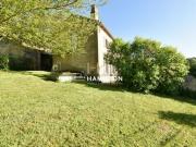 MAISON DE HAMEAU EN PIERRE AVEC TERRAIN ATTENANT