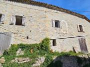 Maison de hameau en pierres avec terrain, à Bargème