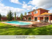 Maison de luxe 4 chambres en vente à Charbonnières les...