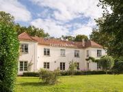 Maison de luxe de 10 pièces en vente à Saint Nom la...