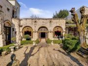 Maison de luxe de 10 pièces en vente à Viroflay, France