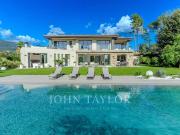 Maison de 11 pièces de luxe en location à Valbonne, France