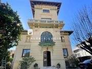 Maison de luxe de 11 pièces en vente à Nice, Provence...