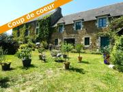 Maison de luxe de 11 pièces en vente à Saint Donan, France