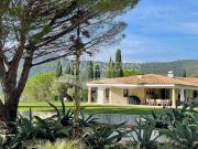 Maison de luxe de 13 chambres en vente à La Môle, France