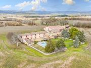 Maison de luxe de 13 pièces en vente à Roussillon, France