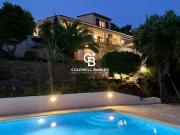 Maison de luxe de 160 m2 en vente Cavalaire sur Mer, France Maison de luxe de 160 m2 en vente Cavalaire sur Mer, France