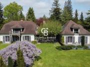 Maison de luxe de 17 pièces en vente à Connerré, Pays de...