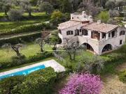 Maison de prestige de 240 m2 en vente Le Broc, France
