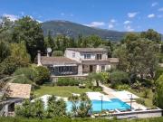 Maison de luxe de 7 pièces en vente à Roquefort les...