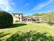 Maison de luxe de 252 m2 en vente Lacoste, Provence...