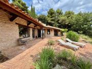 Prestigieuse Maison en vente Suzette, France