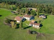 Maison de luxe de 3 chambres en vente à Chalais, France