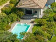 Maison de luxe de 3 pièces en vente à Uzès, France