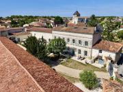 Maison de luxe de 15 pièces en vente à Saintes, France Maison de luxe de 15 pièces en vente à Saintes, France