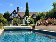 Maison de luxe de 7 pièces en vente à Barneville la...