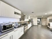 Maison de luxe de 4 pièces en vente à Crozet, France