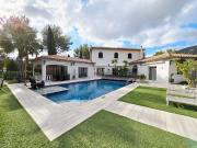 Maison de 5 pièces de luxe en vente à Gémenos, France