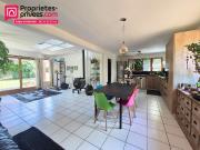 Maison de luxe de 4 pièces en vente à Savigny, Auvergne...