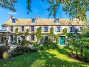 Maison de luxe de 5 chambres en vente à Houdan, France