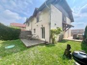 Maison de luxe de 5 pièces en location à Péron, France