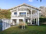 Maison de luxe de 5 pièces en vente à Bidart, France