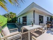 Maison de luxe de 5 pièces en vente à Bordeaux, France