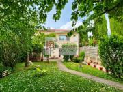 Maison de luxe de 5 pièces en vente à Chaville, Île de...