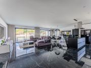 Maison de luxe de 5 pièces en vente à Latresne, Nouvelle...